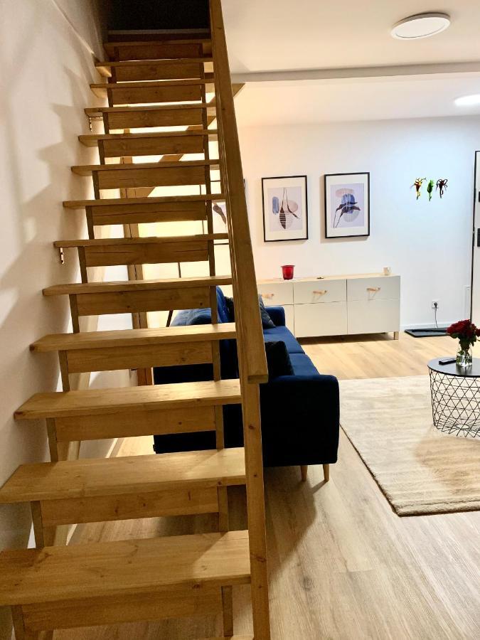 Apartament W Samym Sercu Miasta Z Darmowym Parkingiem Pod Zlotym Lwem -Hotel VI Klodzko Luaran gambar