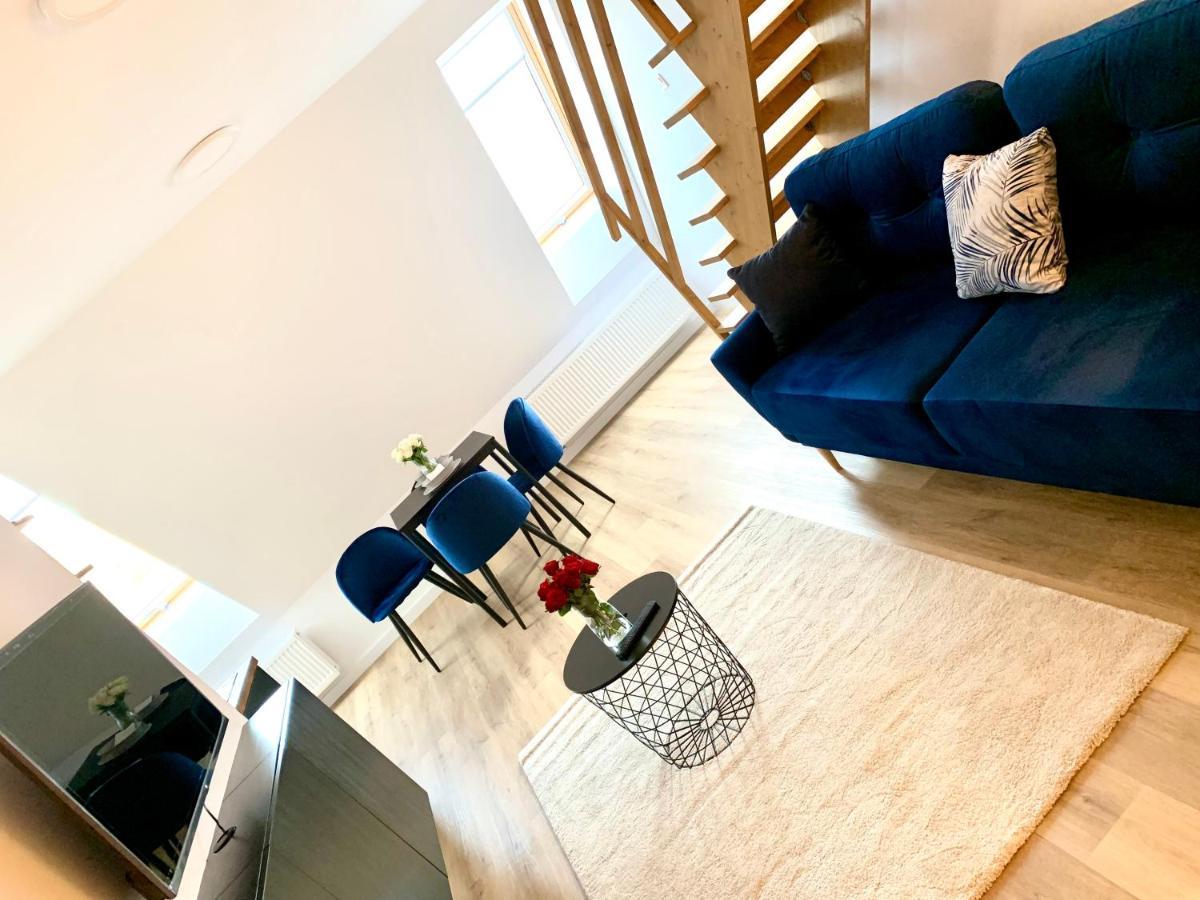 Apartament W Samym Sercu Miasta Z Darmowym Parkingiem Pod Zlotym Lwem -Hotel VI Klodzko Luaran gambar
