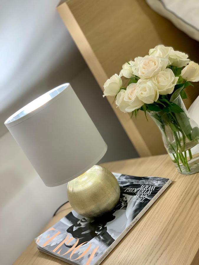 Apartament W Samym Sercu Miasta Z Darmowym Parkingiem Pod Zlotym Lwem -Hotel VI Klodzko Luaran gambar