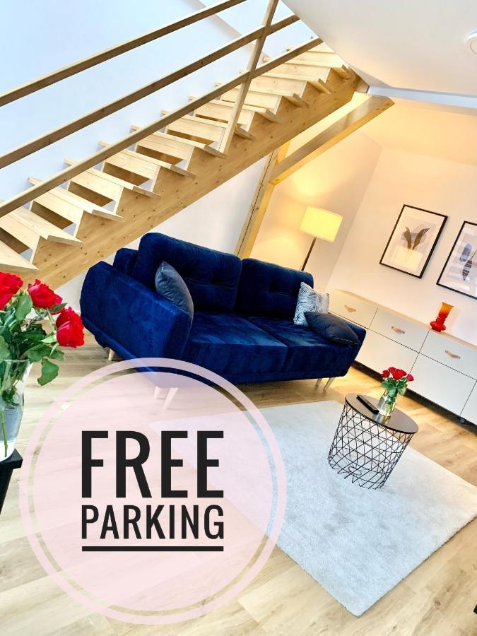 Apartament W Samym Sercu Miasta Z Darmowym Parkingiem Pod Zlotym Lwem -Hotel VI Klodzko Luaran gambar